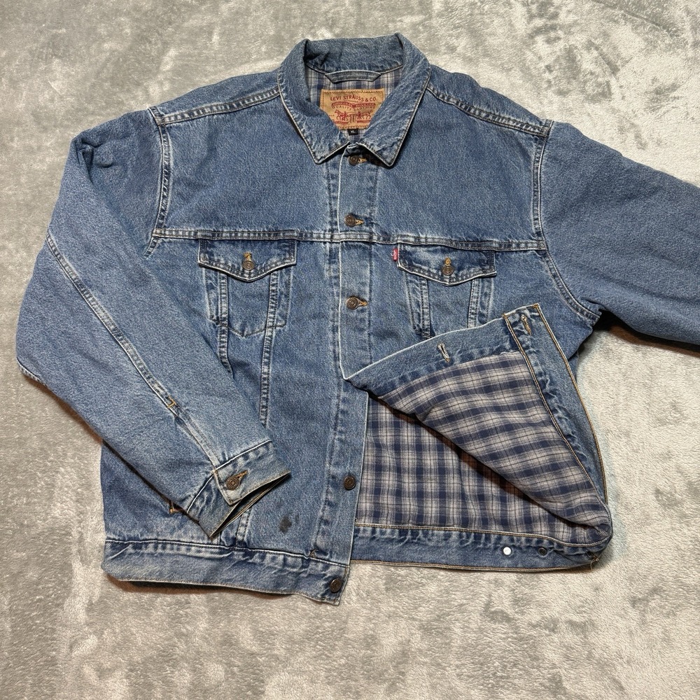 Vintage Levi's Plaid Lined‎ Denim Trucker Jacket XL Made in USA 70699 Blue